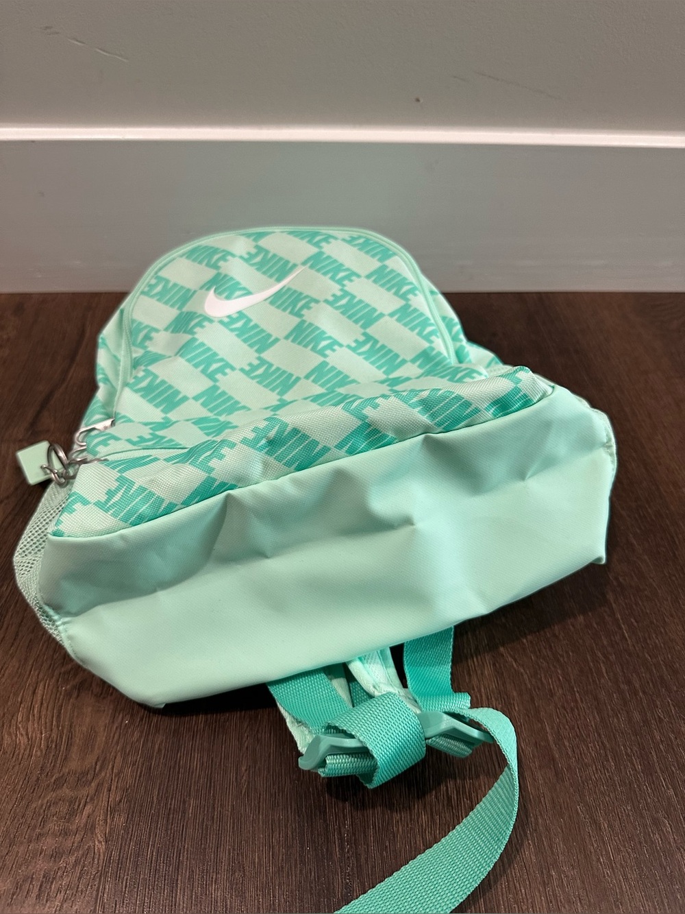Nike Mint Green Patterned Mini Backpack - Picture 3 of 5